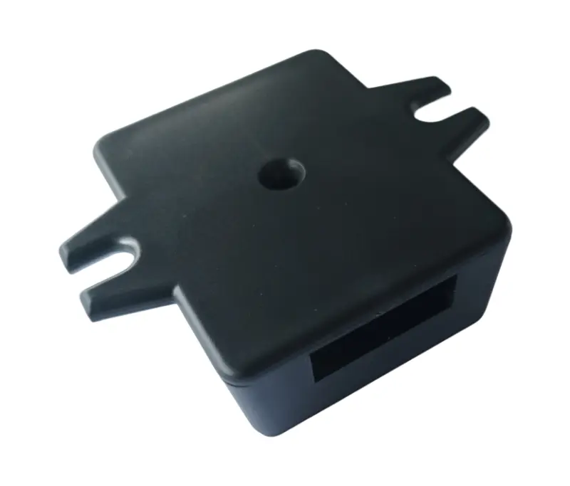 Kotak simpang kalis air